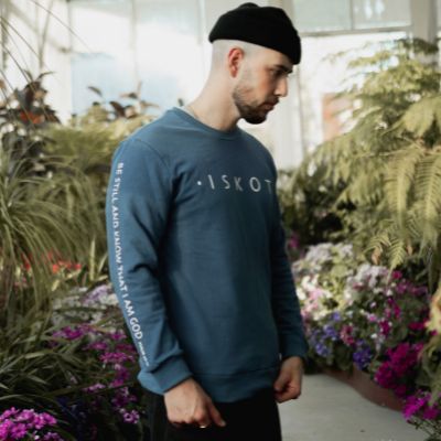 ISKOT - Psalm 46:10 Unisex Sweater - Modern Grace